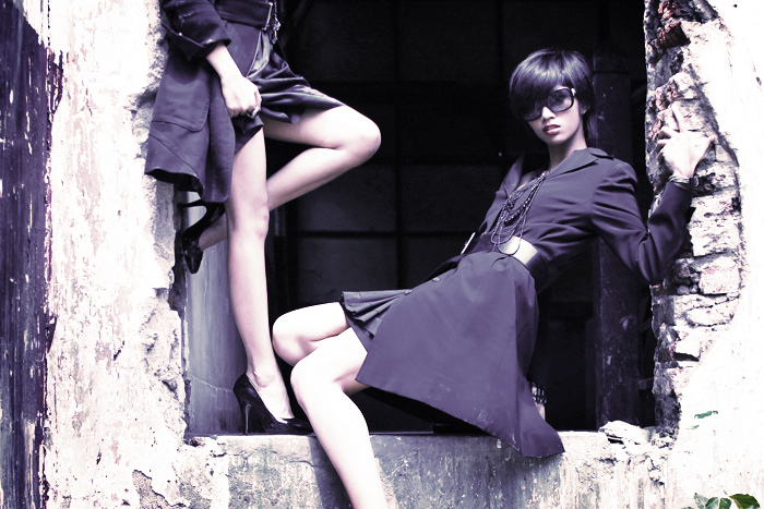 black4