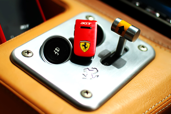 ferrari bluetooth